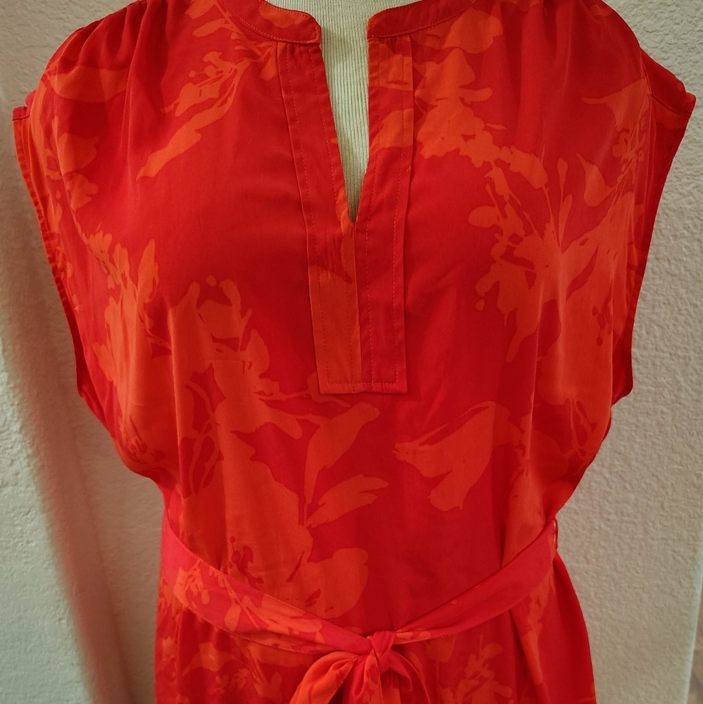 Liz Claiborne Women's Top with a Belt and a Side Slit